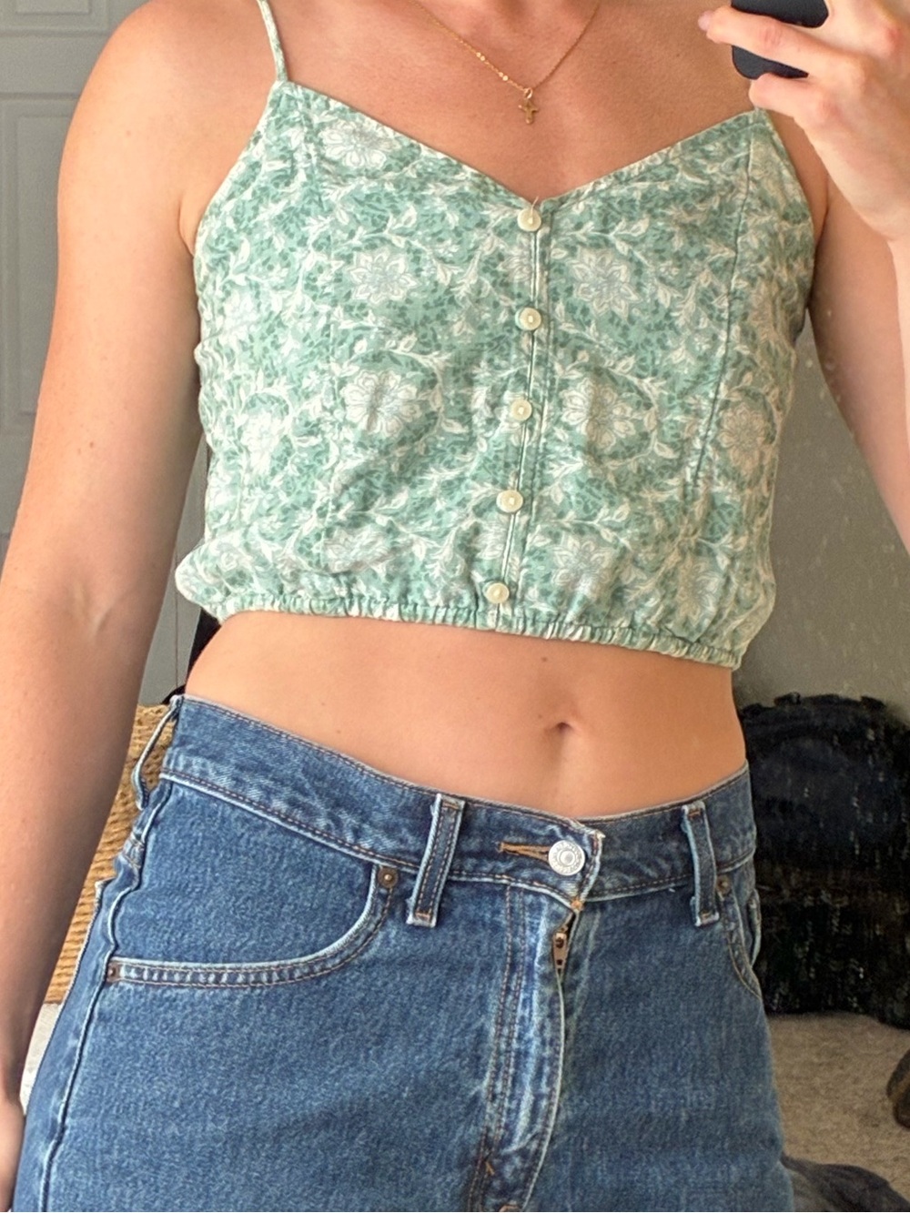 Green Floral Button-Front Crop Top